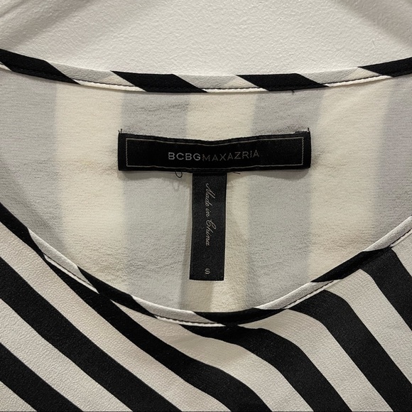 BCBGMaxAzria Asymmetric Stripe Open Back Silk Top Blouse Small - Picture 3 of 8